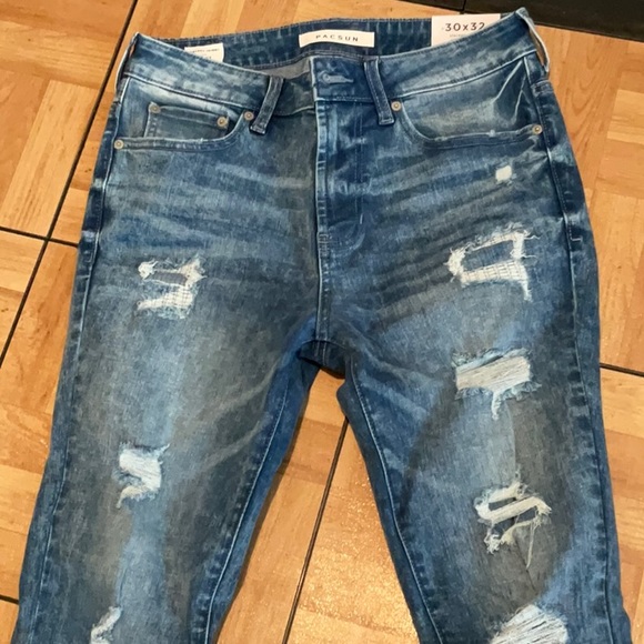NWT pac sun men’s distressed slim jeans, 30x32 - Picture 2 of 4